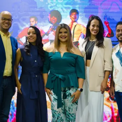 “Bob Esponja, el Musical” se prepara para debutar en Santo Domingo con brillo y color