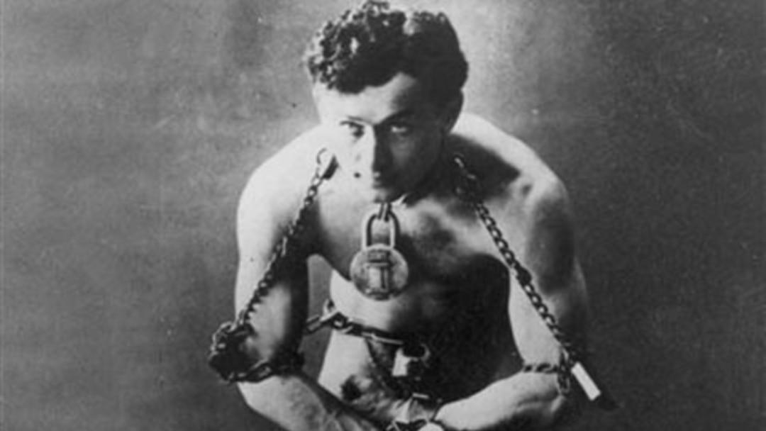 Harry-Houdini-2