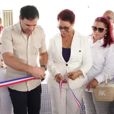 Rafelito Román entra en la inmortalidad: Inaugurada academia de música que lleva su nombre