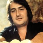 "Lo que nos es querido siempre queda atrás": cierra el museo de Nino Bravo en su pueblo natal