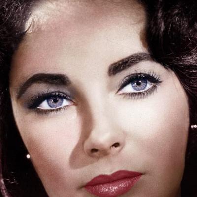 Elizabeth Taylor: la reina de Hollywood que vivió entre diamantes, escándalos y dos premios Oscar