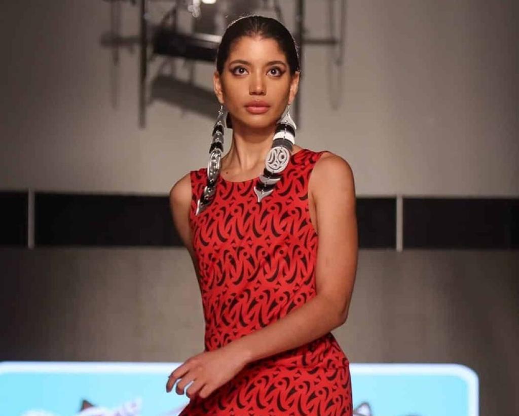 Ángel Marie Polanco deslumbra como embajadora dominicana en Vancouver Fashion Week 2025