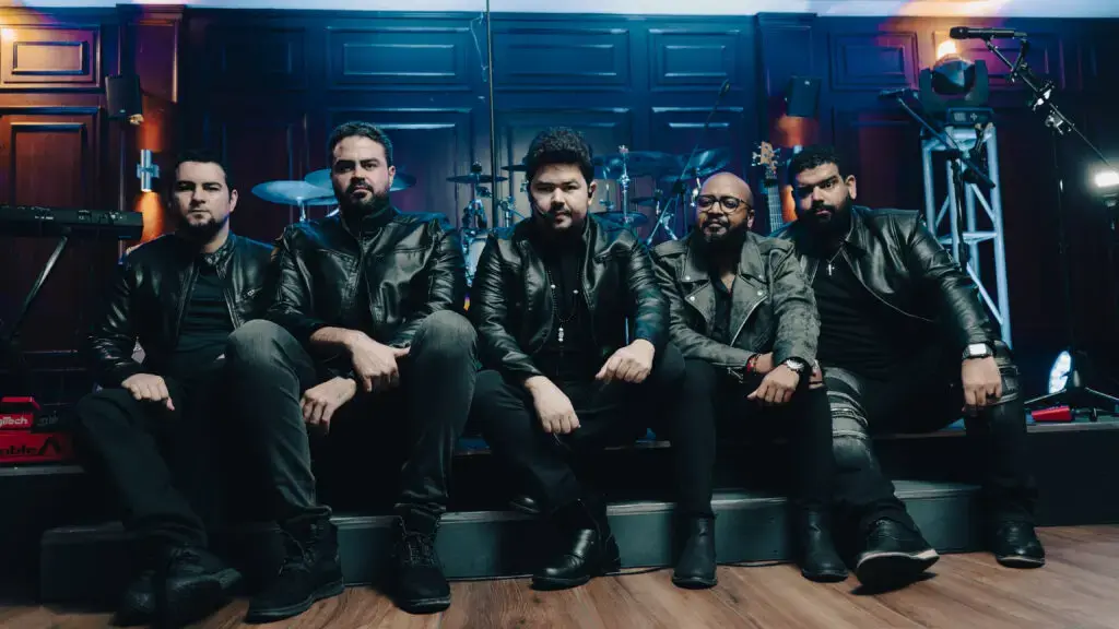 4ta Dimensión reaviva el espíritu del rock con su "Batalla 80s vs 90s" en Lungomare