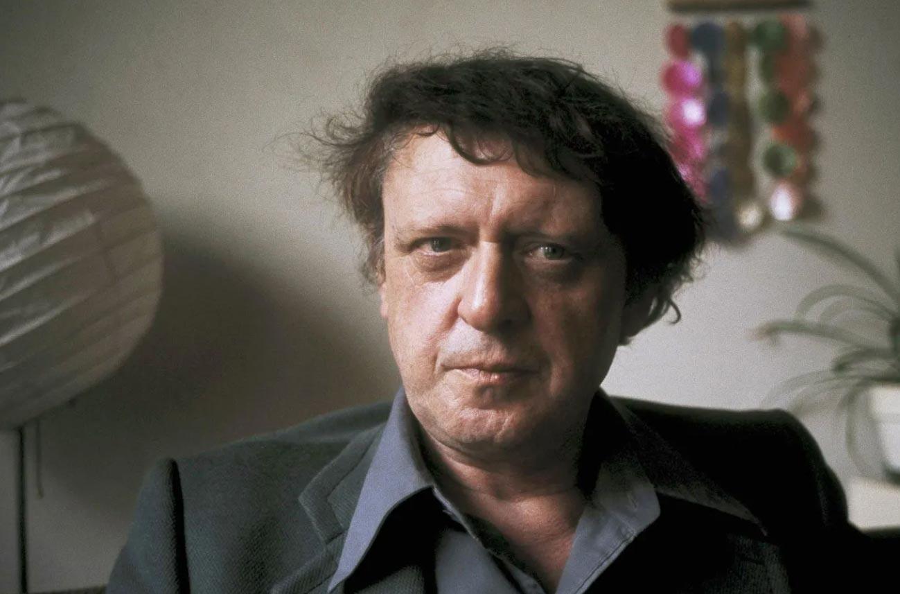 Anthony-Burgess-2
