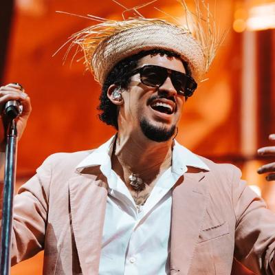 Bad Bunny cierra su residencia en Puerto Rico con concierto especial transmitido por Amazon Music