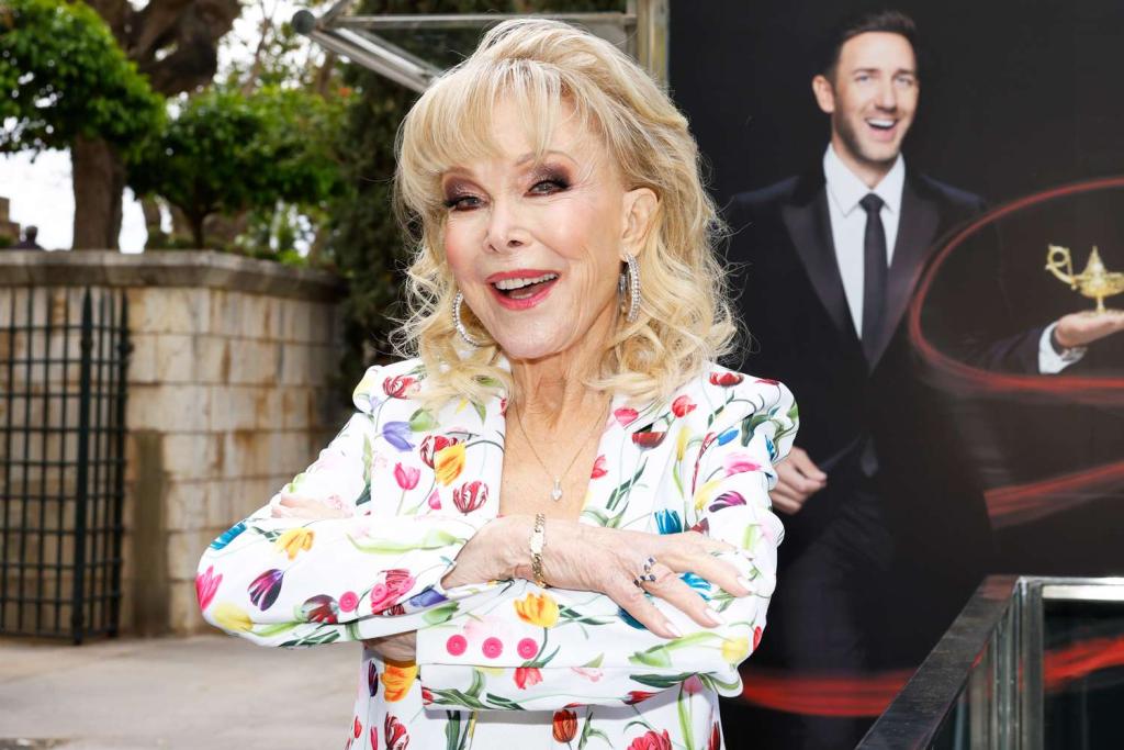 Barbara Eden a los 94: la eterna genio que sigue iluminando generaciones