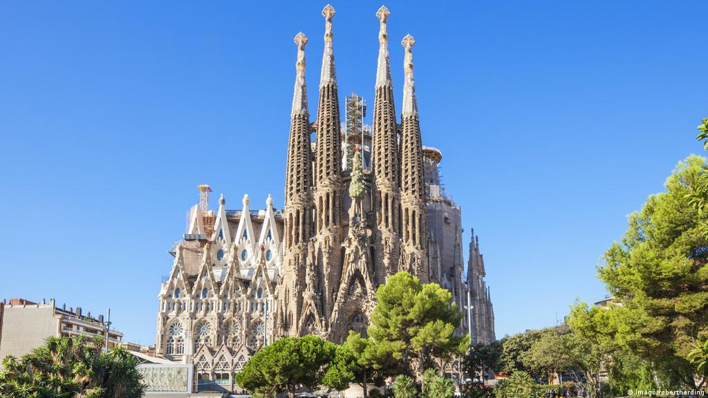 Barcelona-campanas-de-la-sagrada-familia