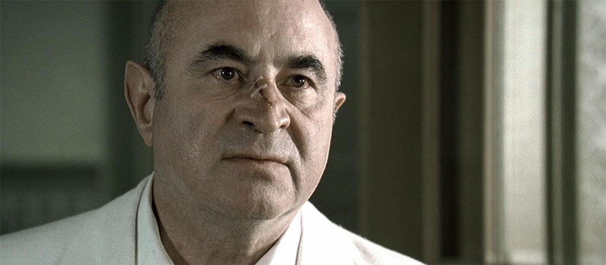 bob-hoskins-unleashed
