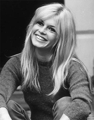 Brigitte-Bardot-b-n