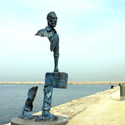 “La edad infinita": un exilio interior como novela de aprendizaje