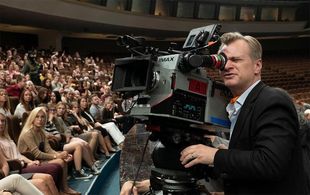 Christopher-Nolan-director-tenet
