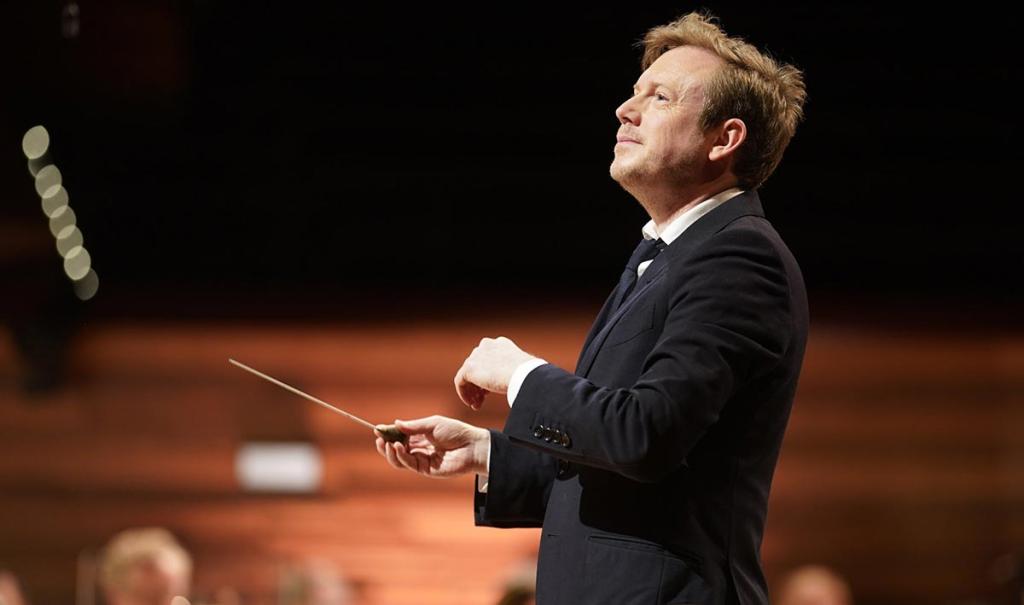 Daniel Harding sucederá a Gustavo Dudamel en la Filarmónica de Los Ángeles