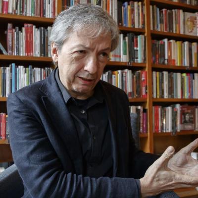 El autor mexicano David Toscana gana el Premio Alfaguara 2026