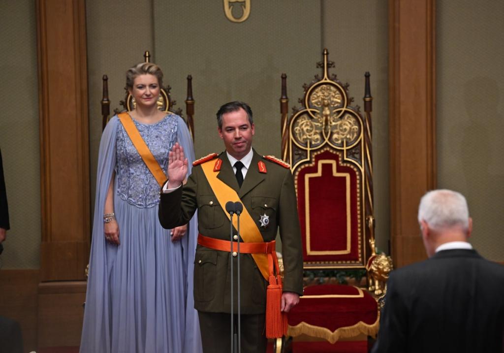 Guillermo V asume como Gran Duque de Luxemburgo en una ceremonia histórica