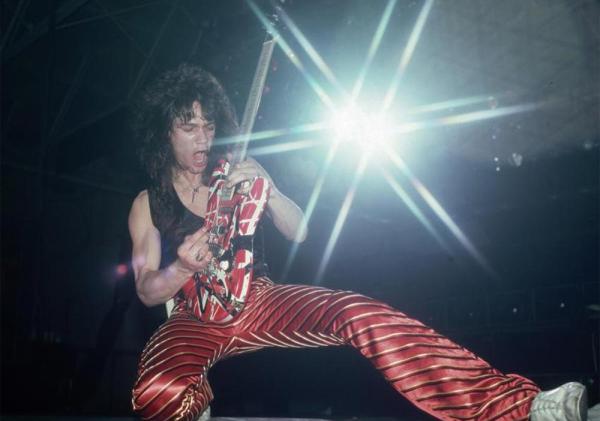 Eddie Van Halen: aquel jovencito que cambió para siempre la manera de tocar la guitarra
