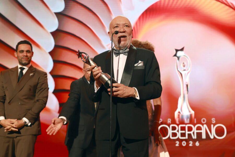 premios-soberano-jochy-santos