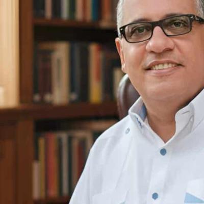 Raúl Miranda presenta su primera novela: El Caso Maldini