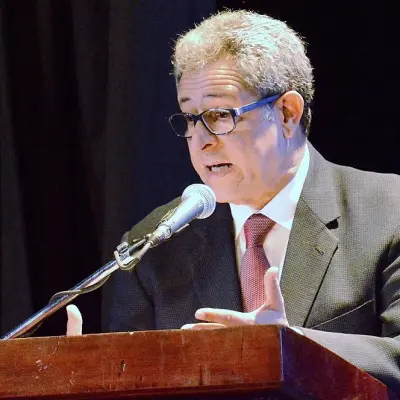 El bolero como memoria viva: Felucho Jiménez publica su magna obra ‘El bolero en Iberoamérica’