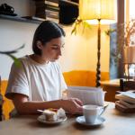 Ficción reparadora: el genero literario que transforma el dolor en sanación