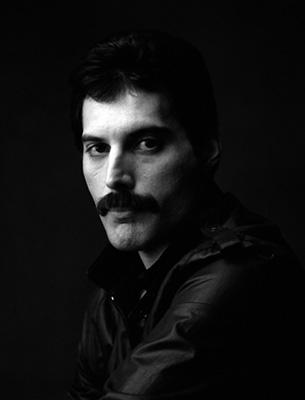 freddie-mercury-b-n