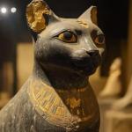Los gatos en el antiguo Egipto: ¿adoración o utilidad?