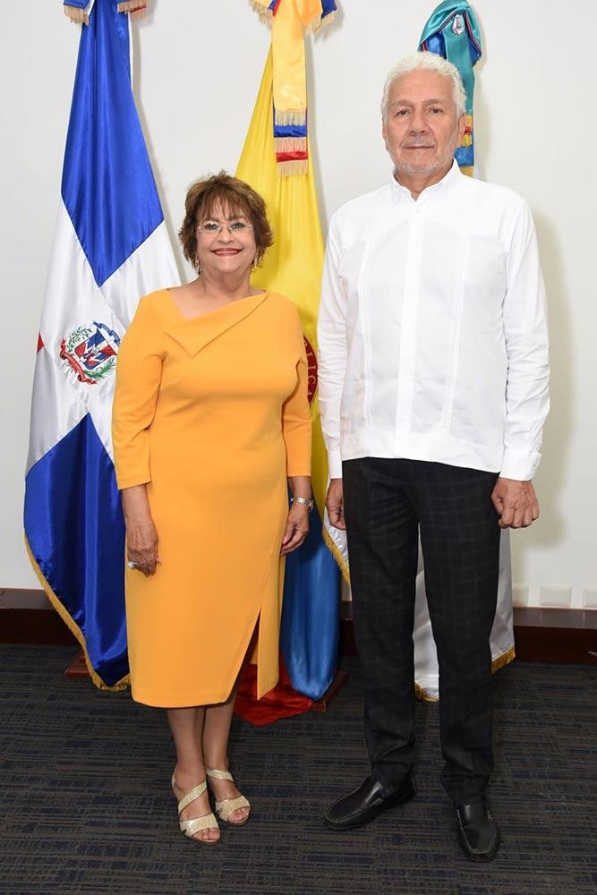 GGM-una-mirada-escritores-dominicanos-2