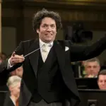 Gustavo Dudamel dirige “Gustavo’s Fiesta” para celebrar su legado con la Filarmónica de Los Ángeles