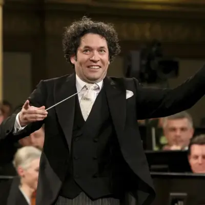 Gustavo Dudamel dirige “Gustavo’s Fiesta” para celebrar su legado con la Filarmónica de Los Ángeles
