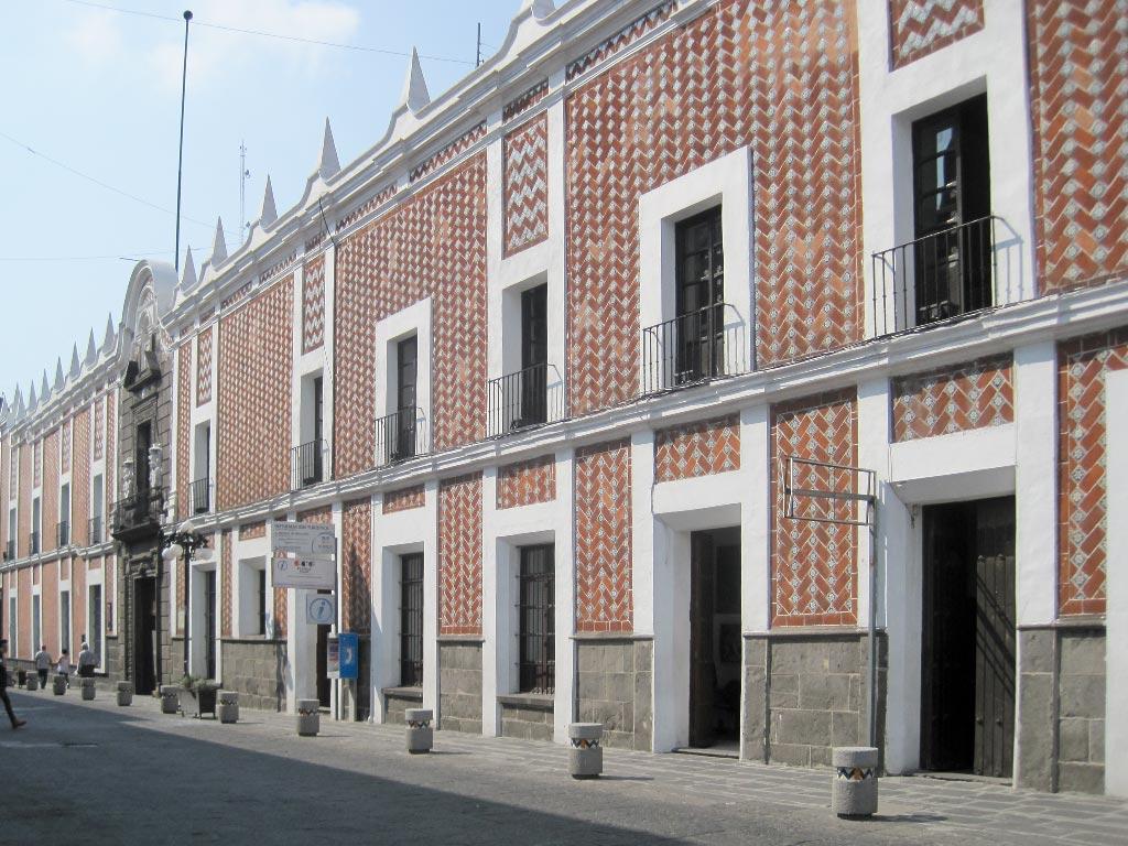 biblioteca-palafoxiana-exterior