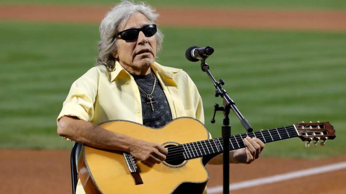 Jose-Feliciano-1