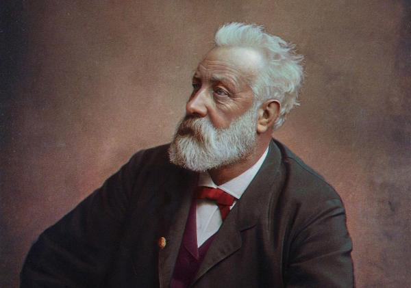 Julio Verne: el visionario que anticipó el futuro a través de la literatura