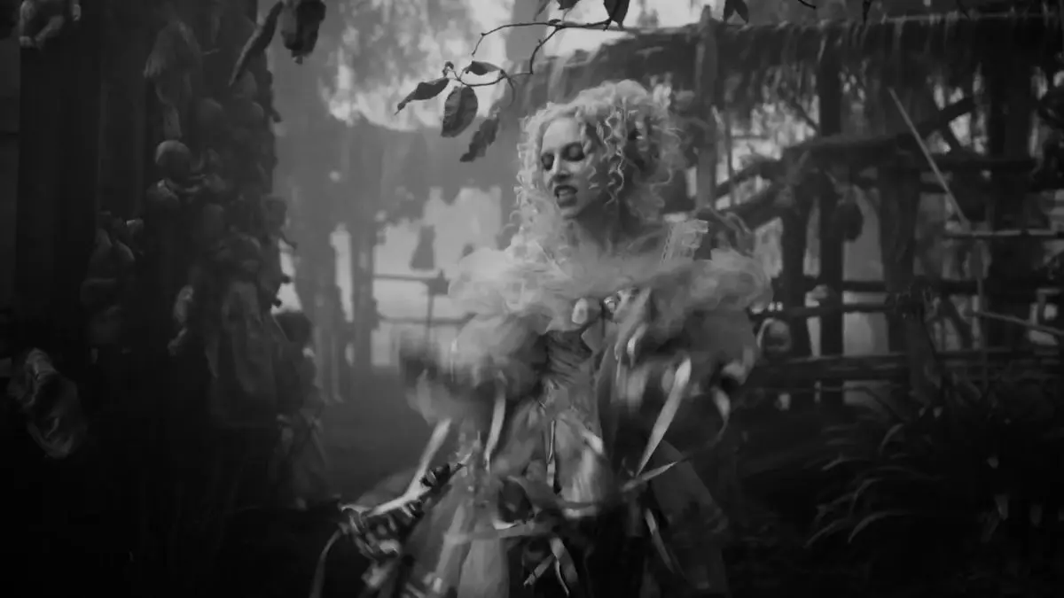 lady-gaga-estrena-video-filmado-en-mexico-dirigido-por-tim-burton