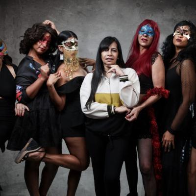 Marina Frías estrena “Las Ninfómanas”: humor, música y confesiones sin filtro