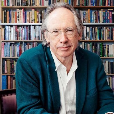 "Lo que podemos saber" – Ian McEwan explora la memoria y el futuro en una novela postapocalíptica