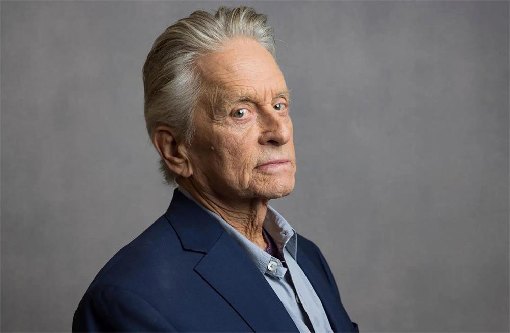 mentiras-blancas-michael-douglas