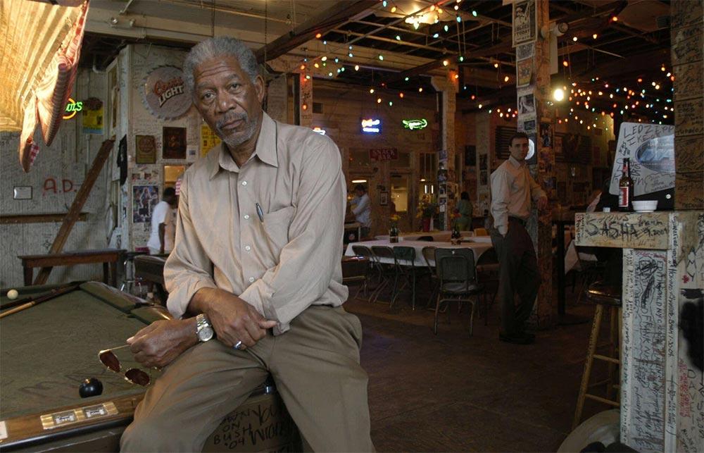 morgan-freeman-blues-bar