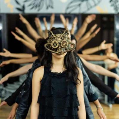 La escena teatral de Santo Domingo se ilumina con una cartelera diversa de dramas y comedias.