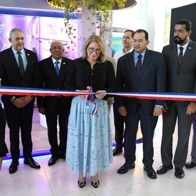 El MESCYT inaugura su stand en la XXVII Feria Internacional del Libro Santo Domingo 2025