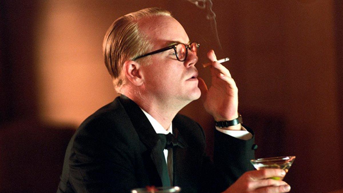 Philip-Seymour-Hoffman-Truman-Capote-Cuerpo-III