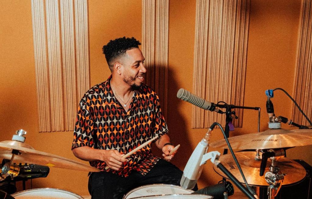 PitukeyWey: El arquitecto del sonido urbano dominicano que trasciende fronteras