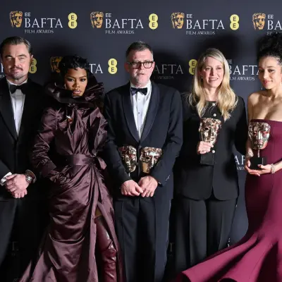Premios BAFTA 2026: una batalla tras otra domina, con sorpresas y ecos shakesperianos