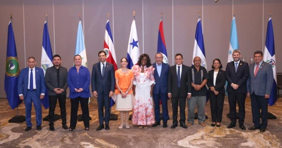 Roberto-Angel-Salcedo-Ministro-Cultura-RD