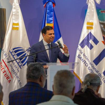 Letras que iluminan la ciudad: Santo Domingo se prepara para la Feria Internacional del Libro 2025