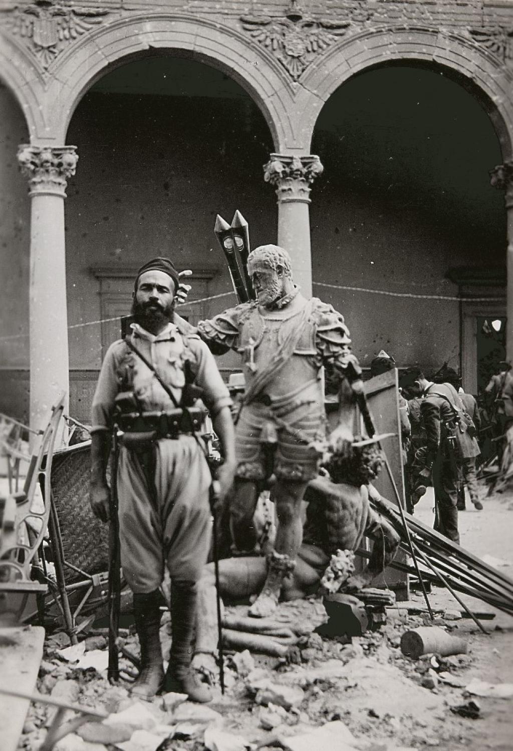 Fotógrafos llegados por azar: la Guerra Civil española contada desde el exilio y el azar