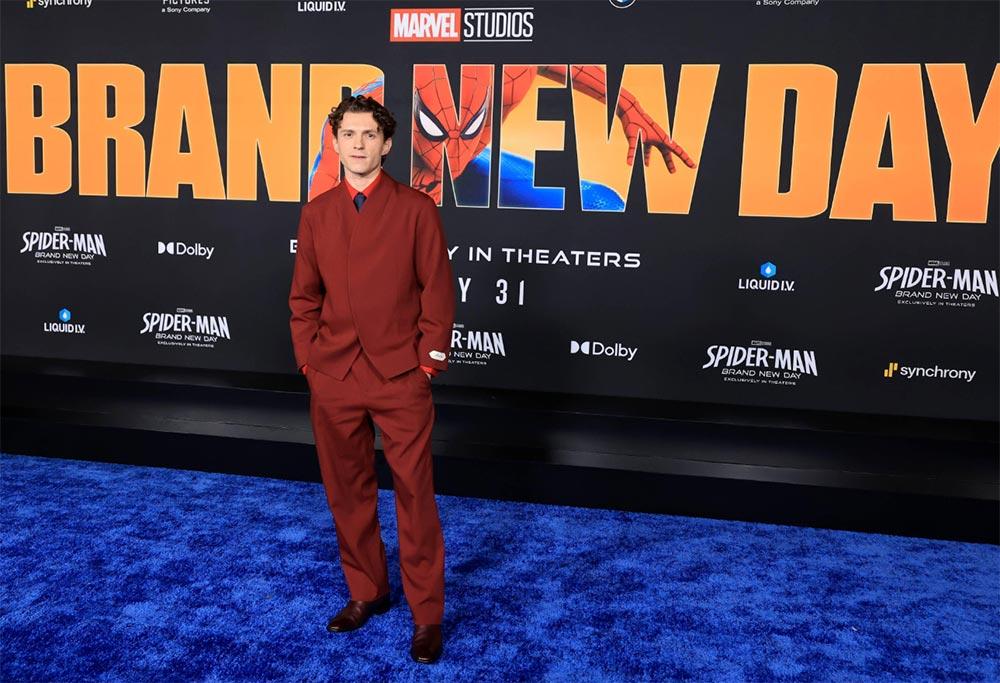 Spider-Man-Tom-Holland-2
