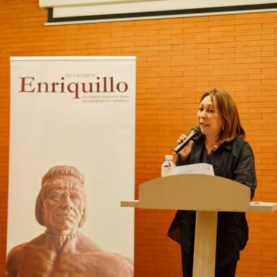 Lidia Martínez de Macarrulla presenta nueva obra sobre el cacique Enriquillo