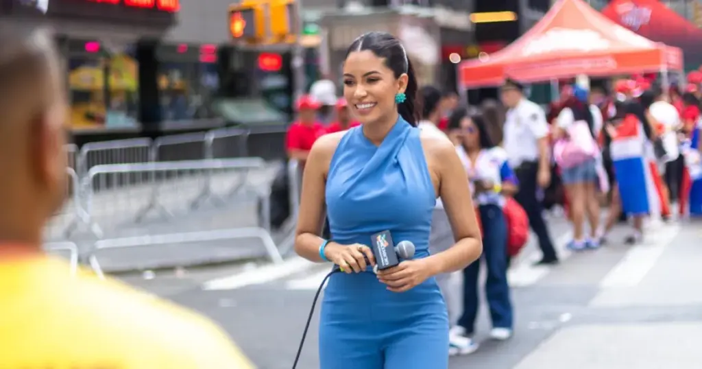 Melissa Santos irradia dominicanidad en los desfiles de Manhattan y el Bronx